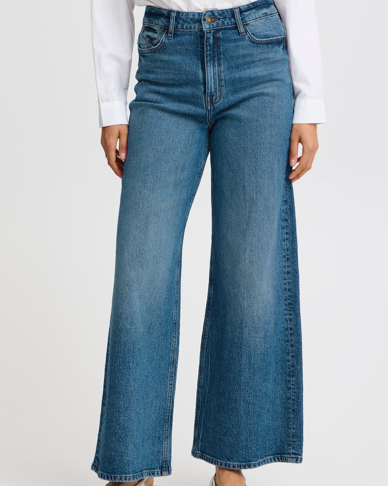 B.Young Kyra Mid Blue Jeans