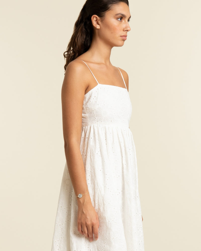 FRNCH - Kana White Embroidered Dress Pretty Parade Boutique FRNCH - Kana White Embroidered Dress Pretty Parade Boutique