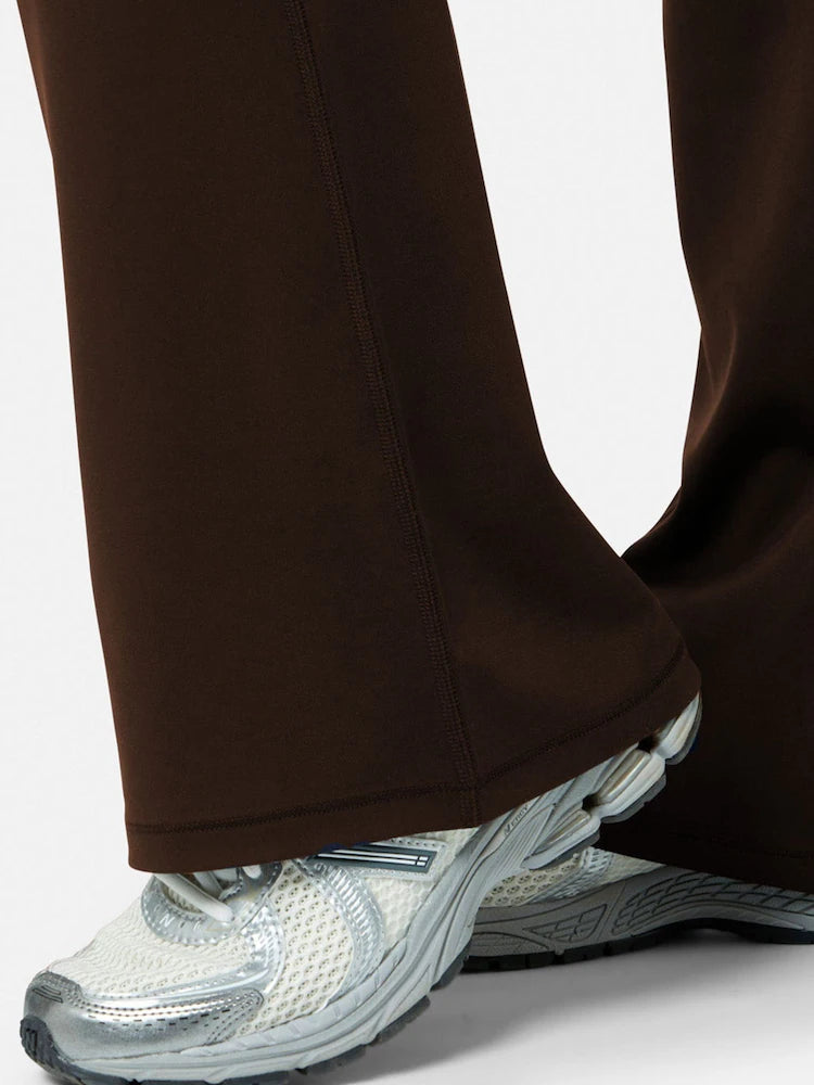 Gym & Coffee - Soft Motion Flares Mocha