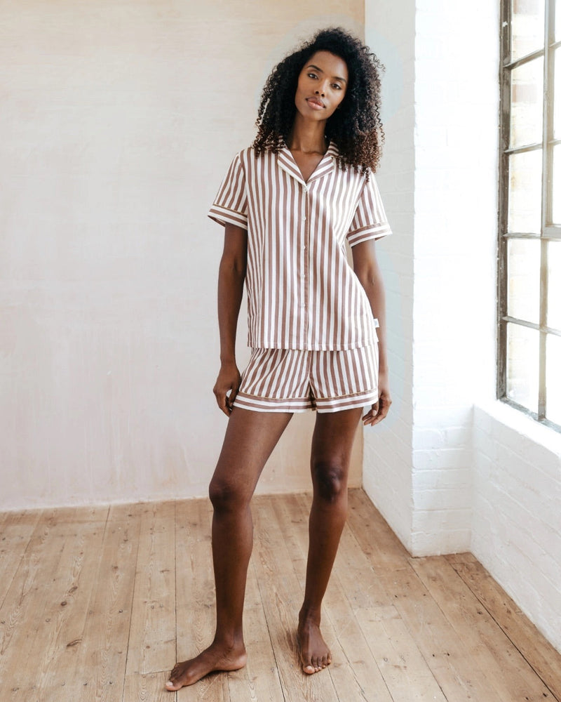 Chelsea Peers - Organic Cotton Sateen Stripe Short Pyjama Set - Brown