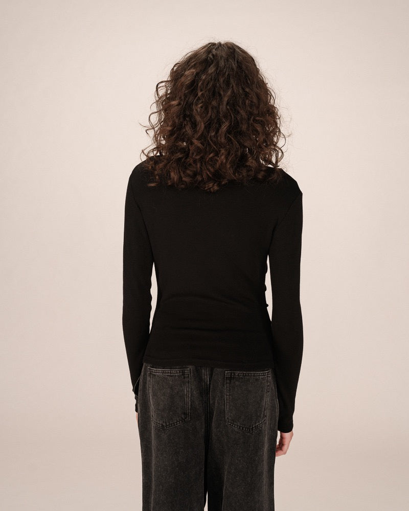 Grace & Mila - Sioux Black Long Tee