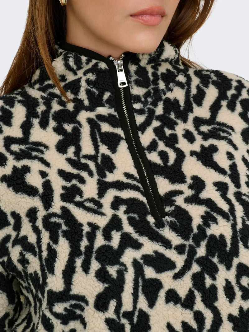 ONLY - Black Dallas Fleece