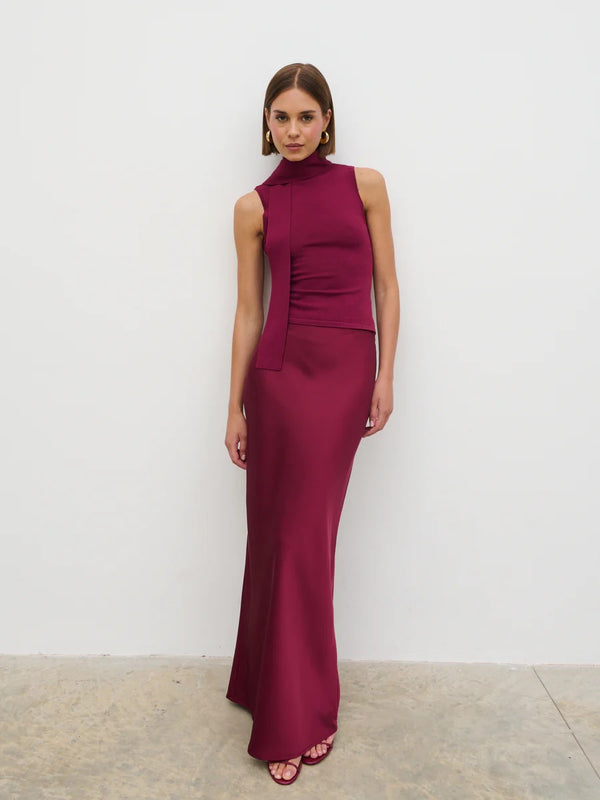 Pretty Lavish - Melanie High Neck Knit Top with Neck Tie