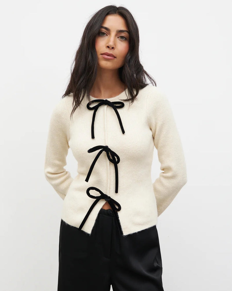Pretty Lavish - Sophia Bow Tie Front Knit Top