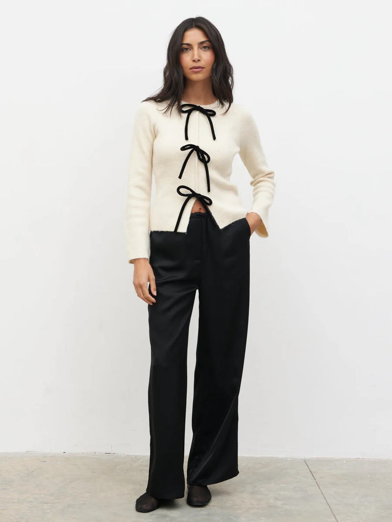 Pretty Lavish - Sophia Bow Tie Front Knit Top