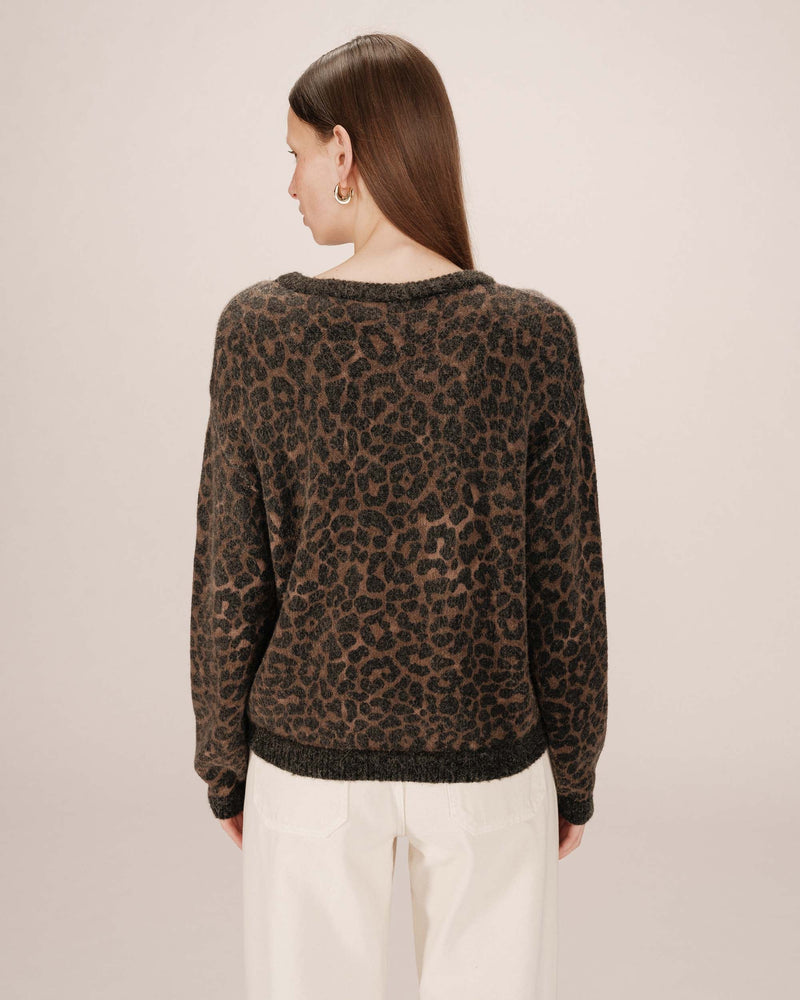 Grace & Mila - Santigold Leopard Jumper