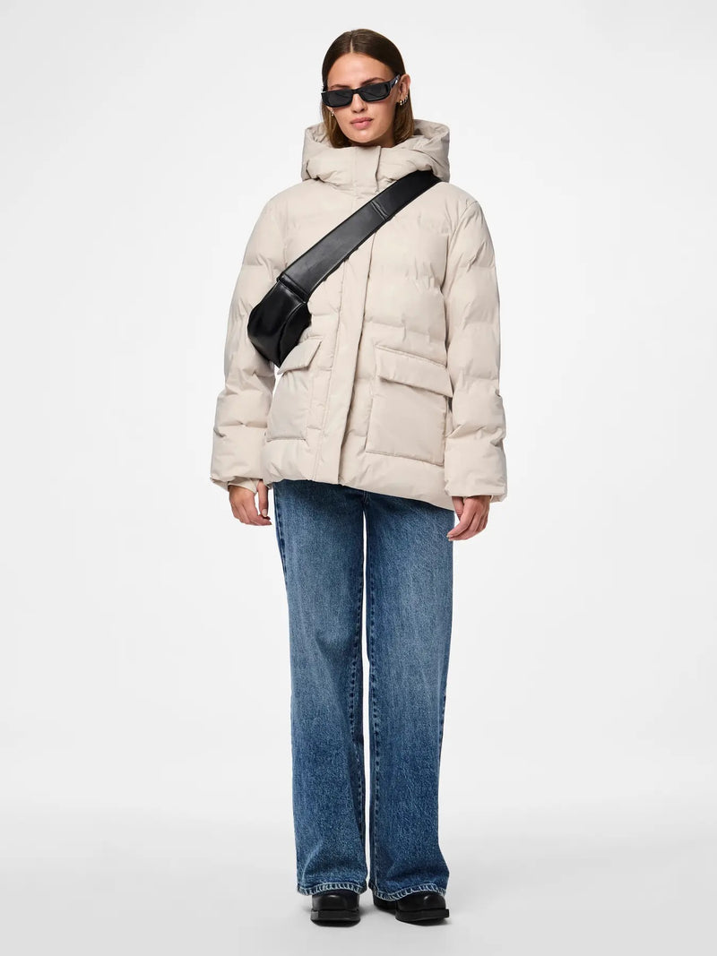PIECES - Silver Grey Puffer Coat