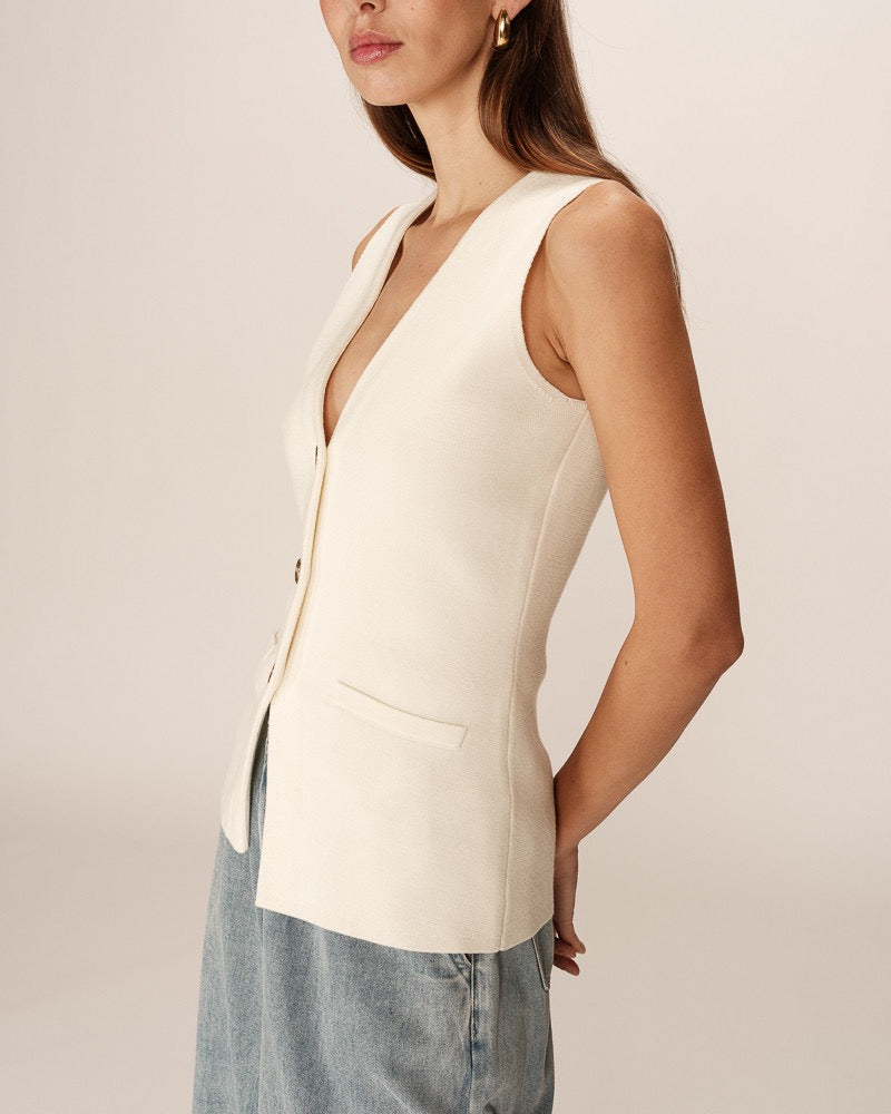 Grace & Mila - Knitted Ecru Waistcoat