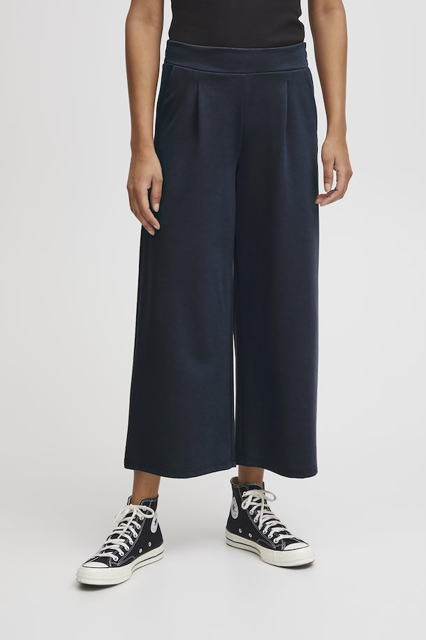 ICHI Kate Navy Wide Cropped Trousers