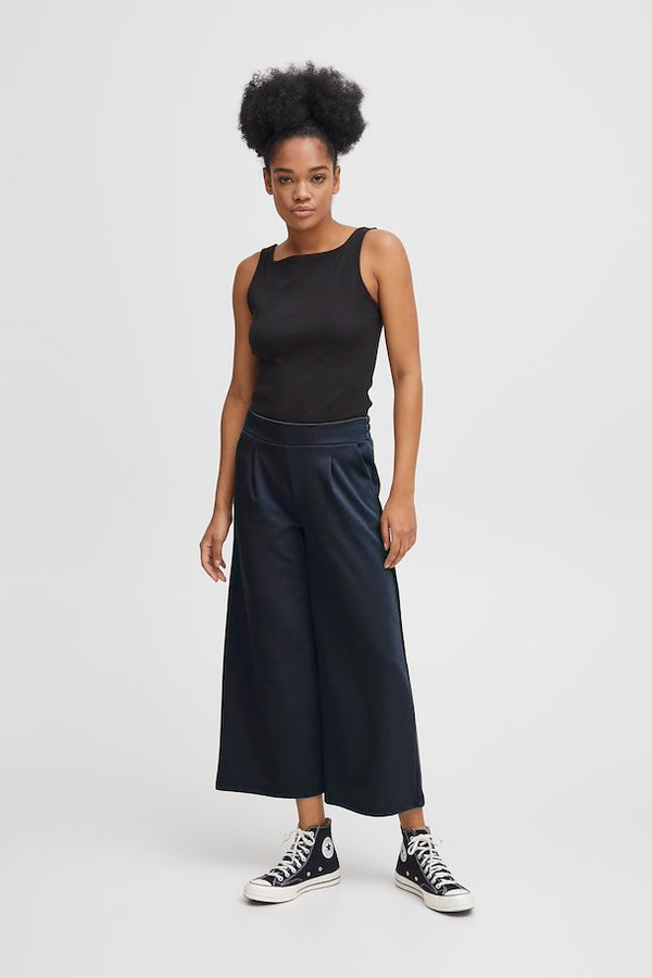 total-eclipse-kateih-trousers-