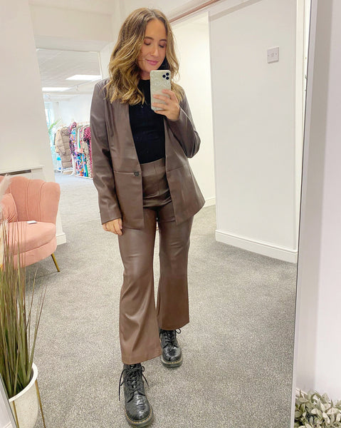 ICHI Chocolate PU Trousers – Pretty Parade Boutique